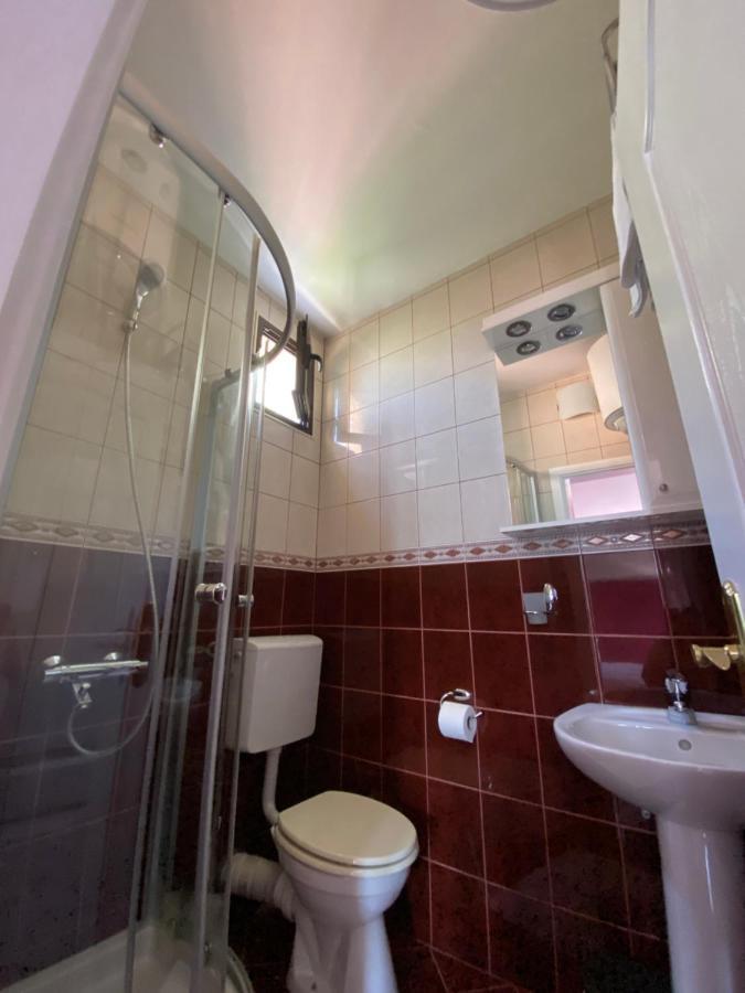 Apartments Djurovic Kotor Luaran gambar
