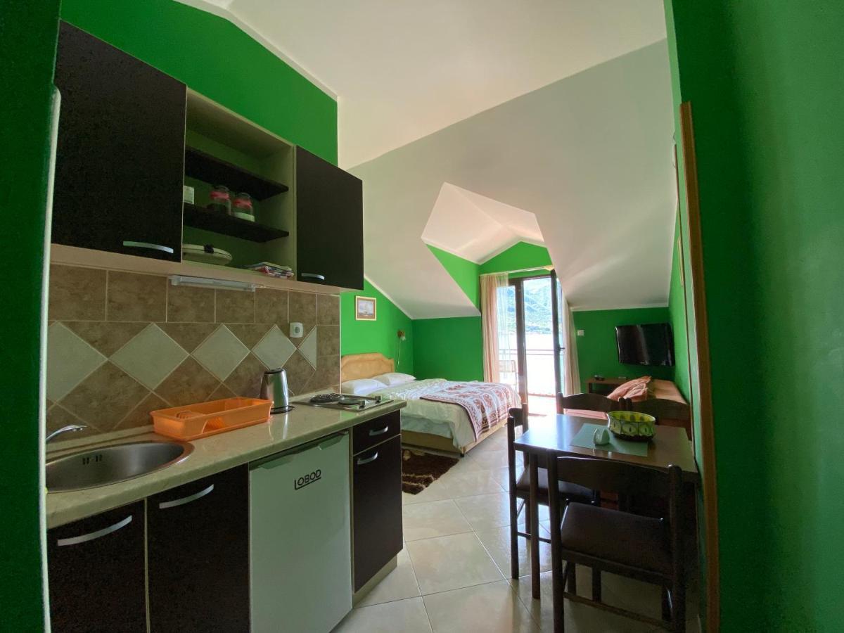 Apartments Djurovic Kotor Luaran gambar