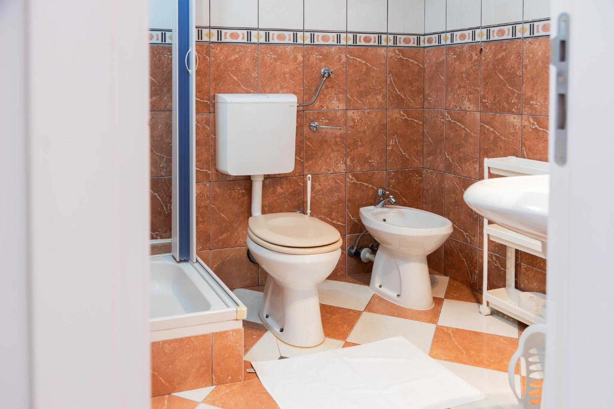 Apartments Djurovic Kotor Luaran gambar