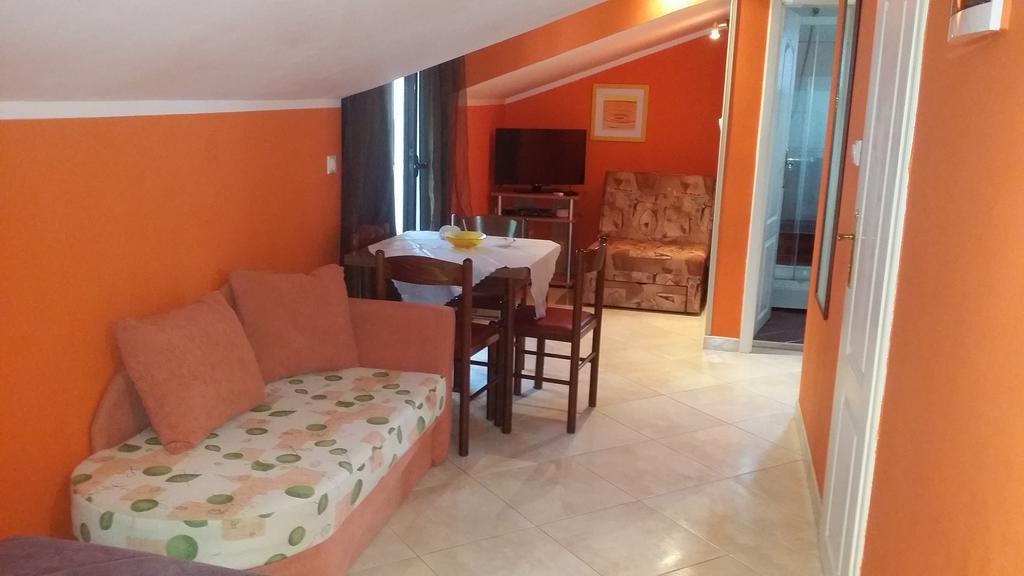 Apartments Djurovic Kotor Bilik gambar